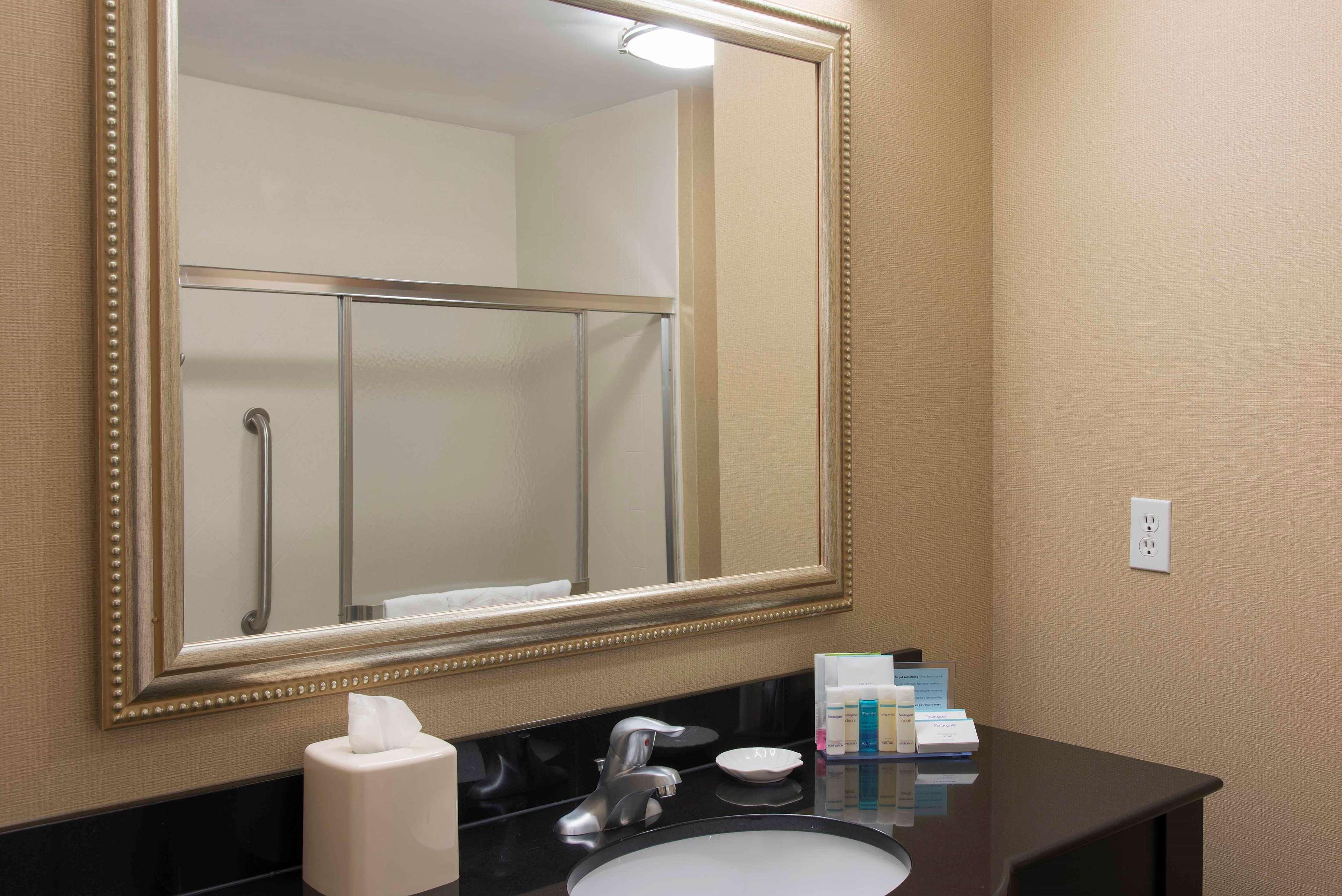Hampton Inn & Suites Danville Exteriör bild